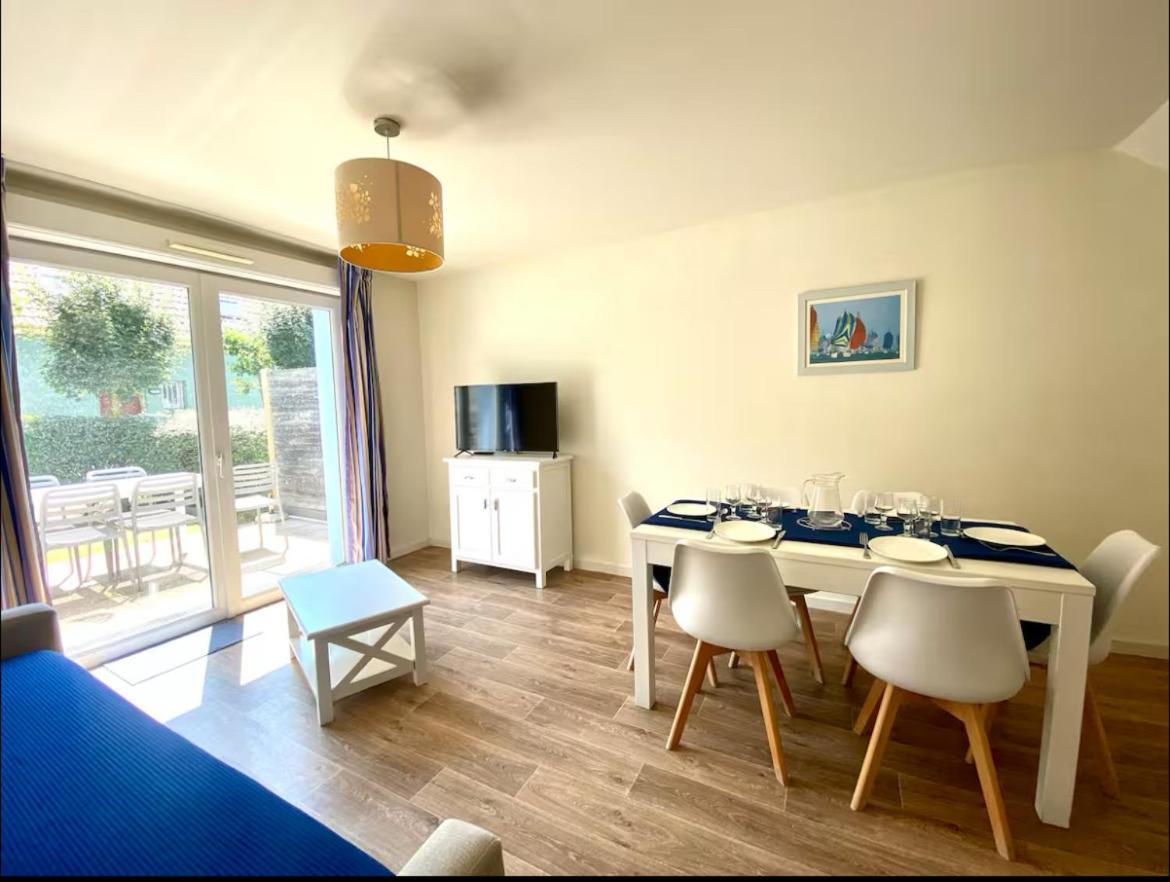 La Villa Astrid - 2 Chambres - Piscine - Mer - Parking Крот Екстериор снимка